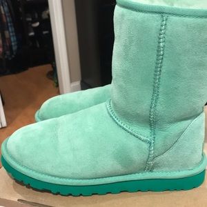 Women’s classic ugg boots